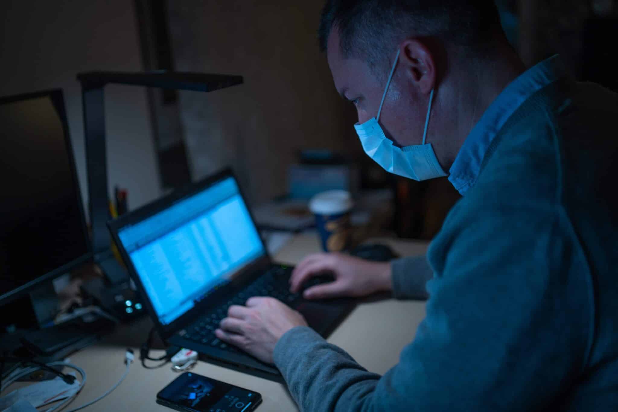 Proteção de dados corporativos no home office